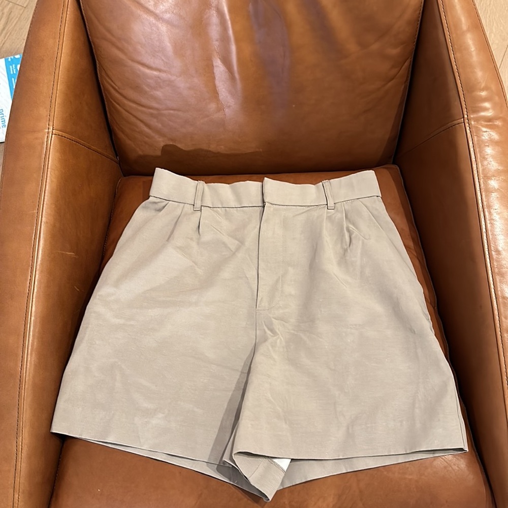 Zara High Waist Shorts M